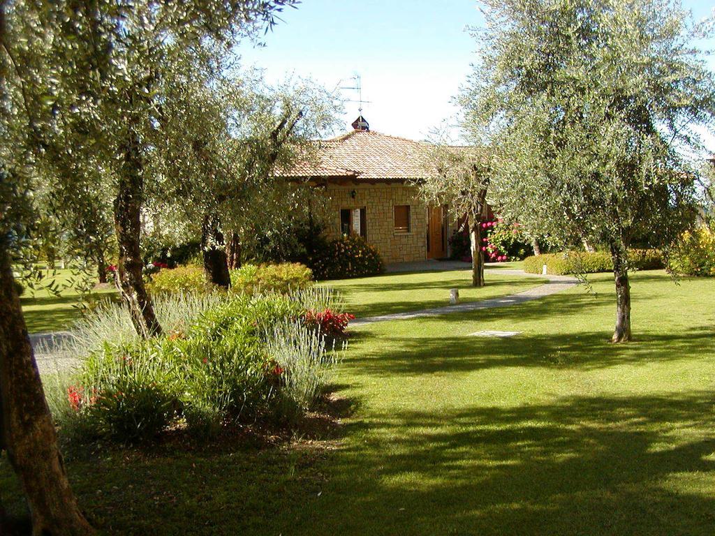Torre Degli Ulivi Bed & Breakfast Tignale Bagian luar foto